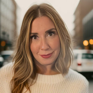 Meet your Posher, Carrie